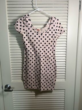 Forever 21 Pink and Black Polka Dot Short Sleeve Sheath Dress